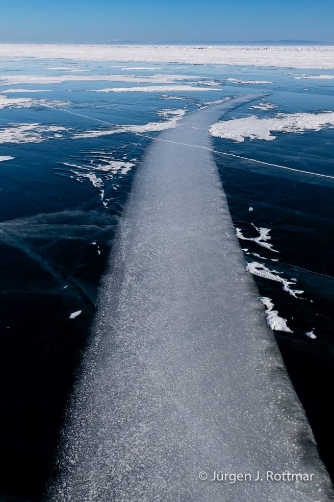 Russland | Sibirien | Baikalsee | Schwarzeis