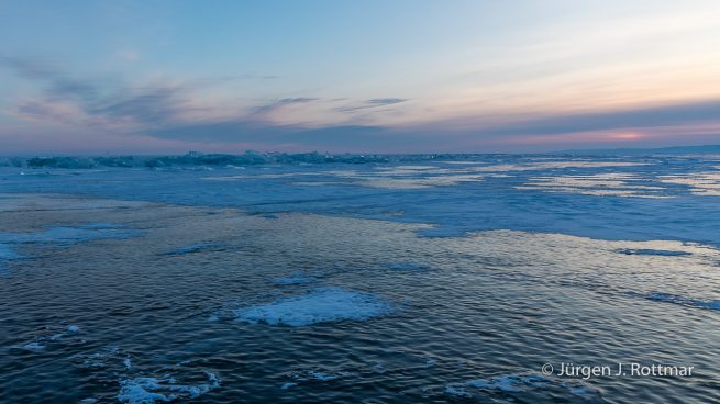 Russland | Sibirien | Baikalsee | Schwarzeis