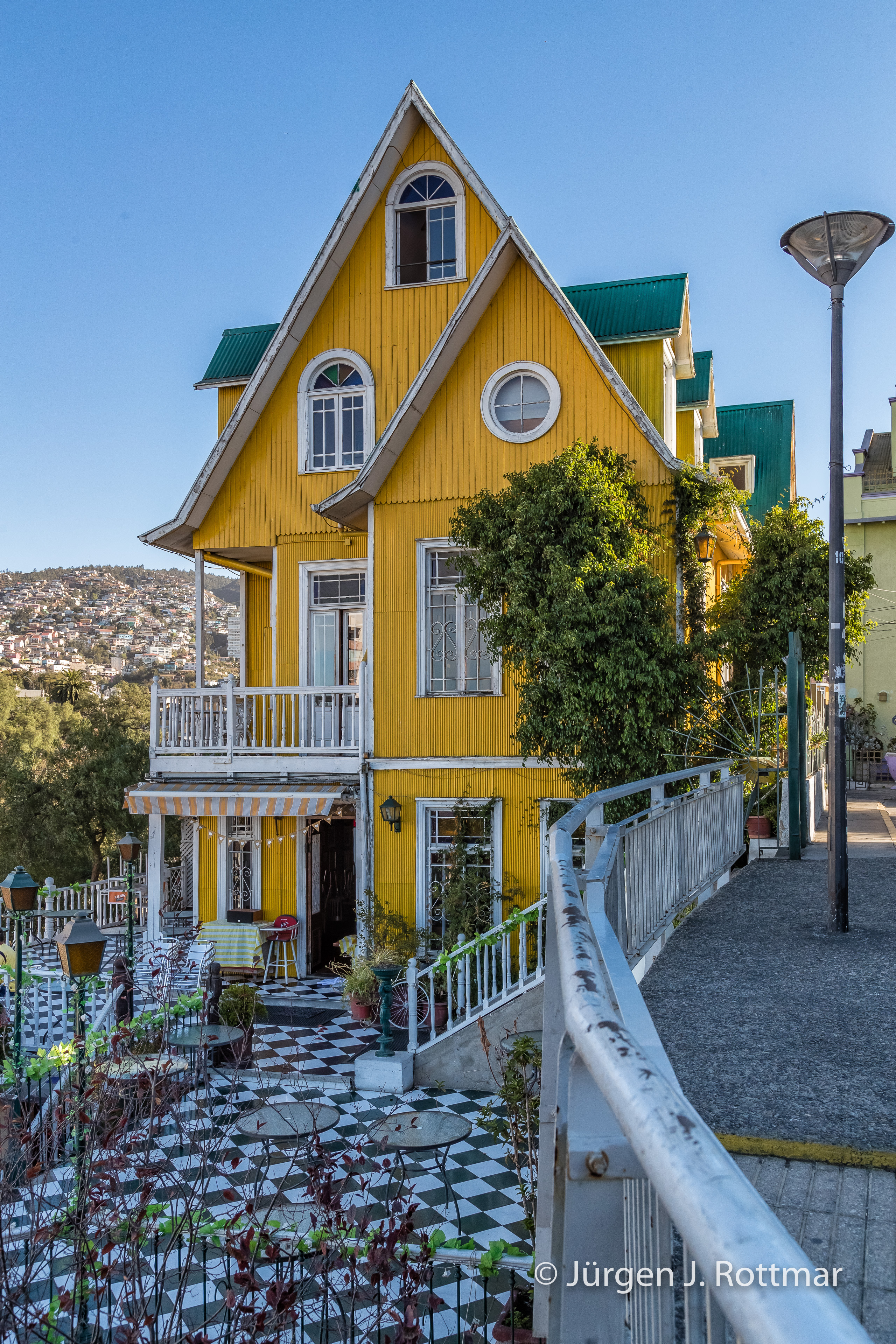 Chile | Valparaíso | Hotel Brighton