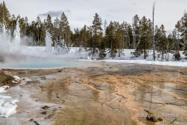 USA | Canyons & Yellowstone NP im Winter | Fountain Paint Pot